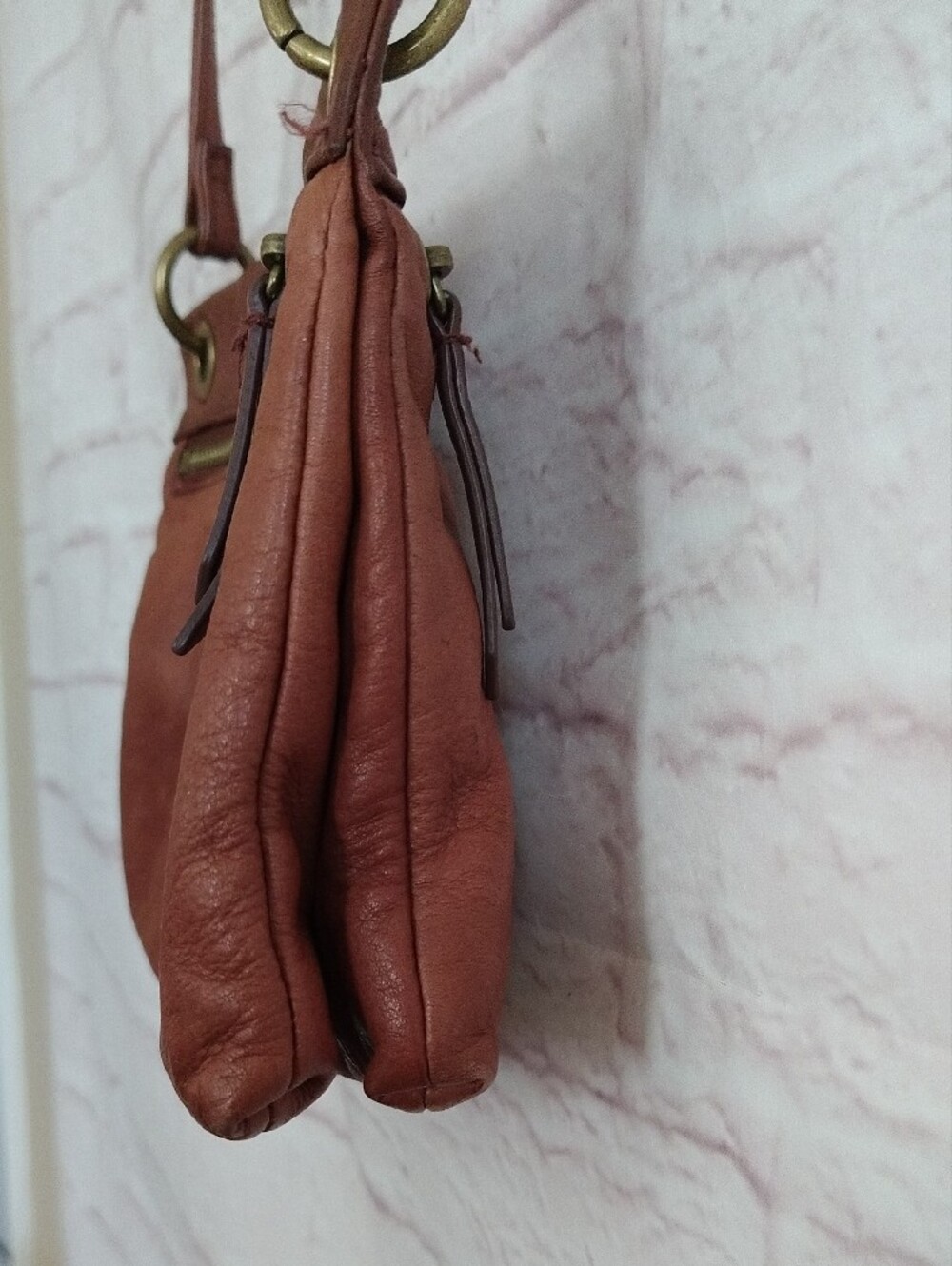 margot Tan Leather Crossbody Bag with Front Zip - Picture 6 of 7